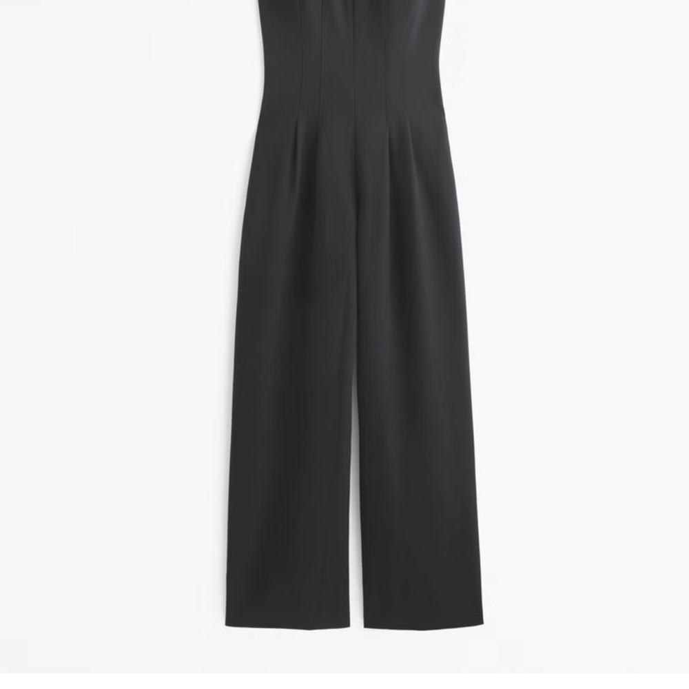 Abercrombie & Fitch Black Sleeveless Jumpsuit